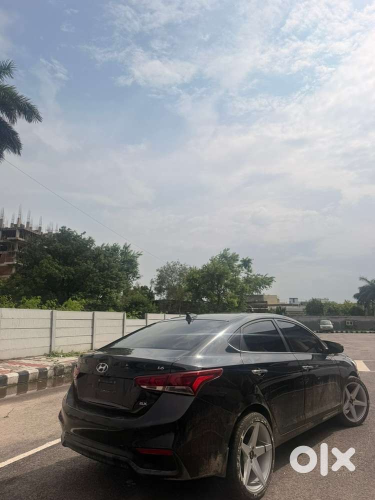 Hyundai Verna Petrol 2018