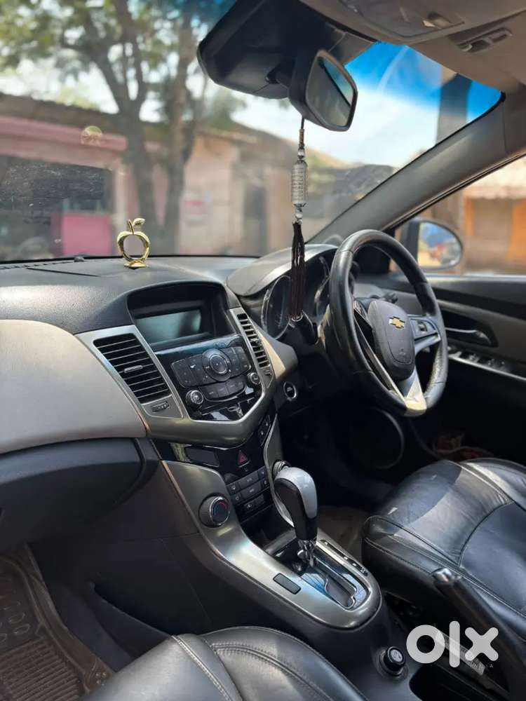 Chevrolet Cruze Ltz  2014 Diesel 111600 Km Driven Black Diesel Rocket