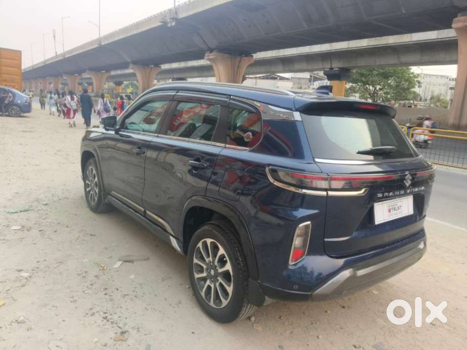 Maruti Suzuki Grand Vitara 1.5 Alpha Smart Hybrid Dual Tone, 2022, D..