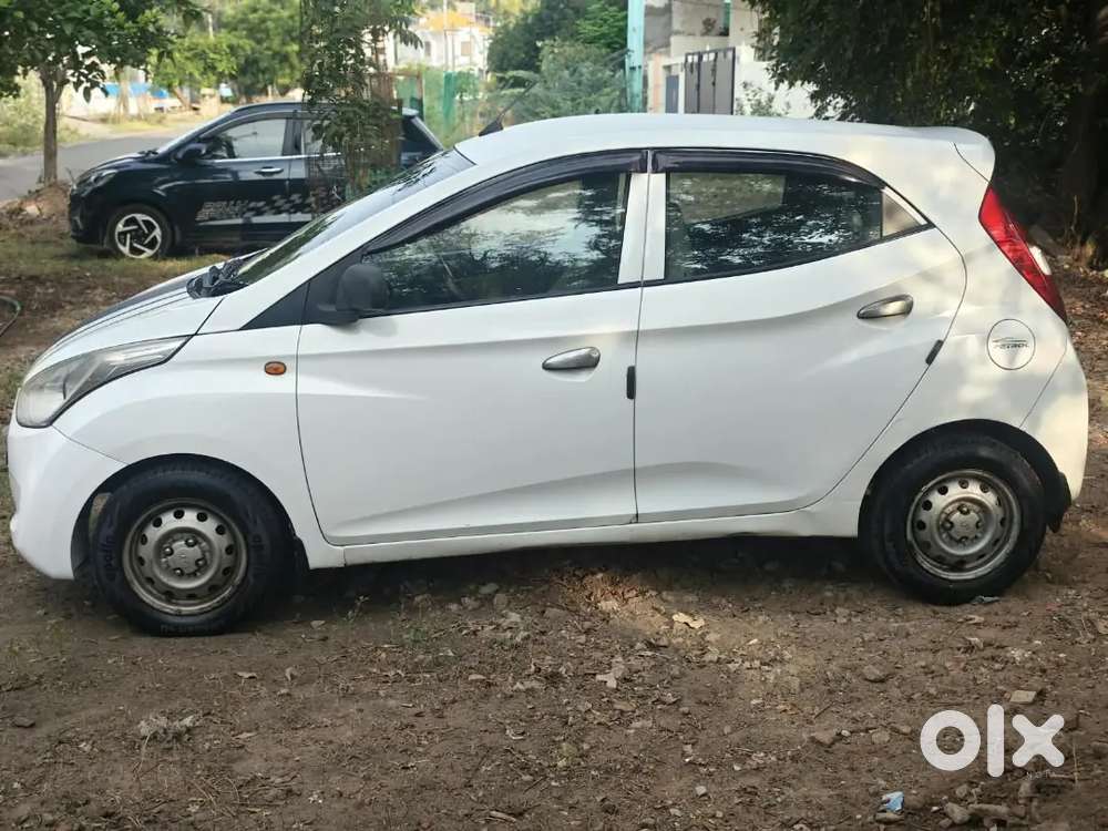 Hyundai Eon Era Plus2017 Variant