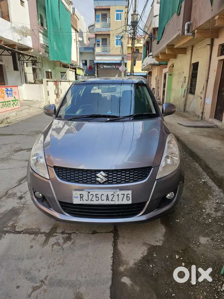 Maruti Suzuki Swift 2013 Diesel 90000 Km Driven