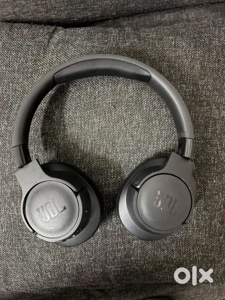 Jbl headphone
