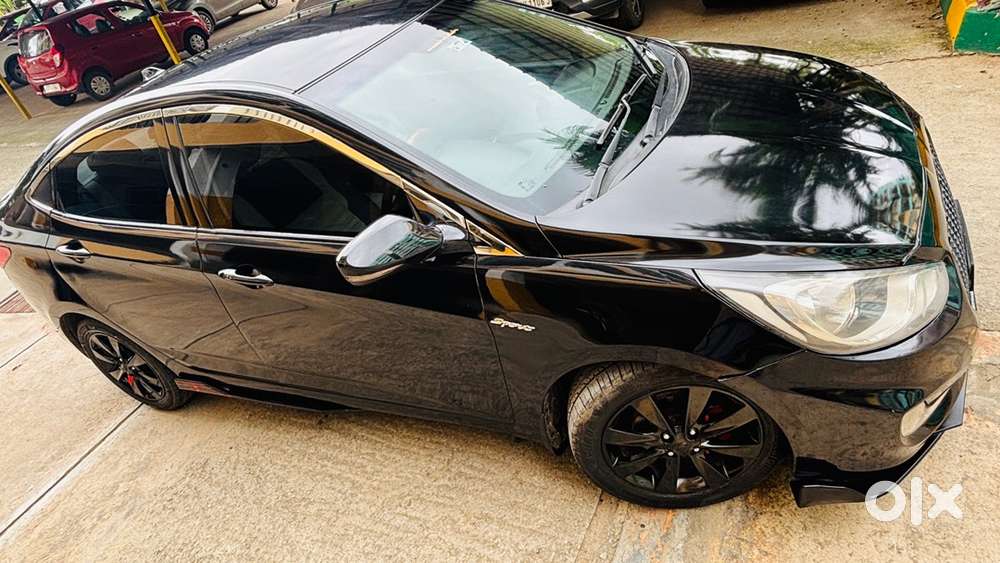Hyundai Verna Petrol 2011