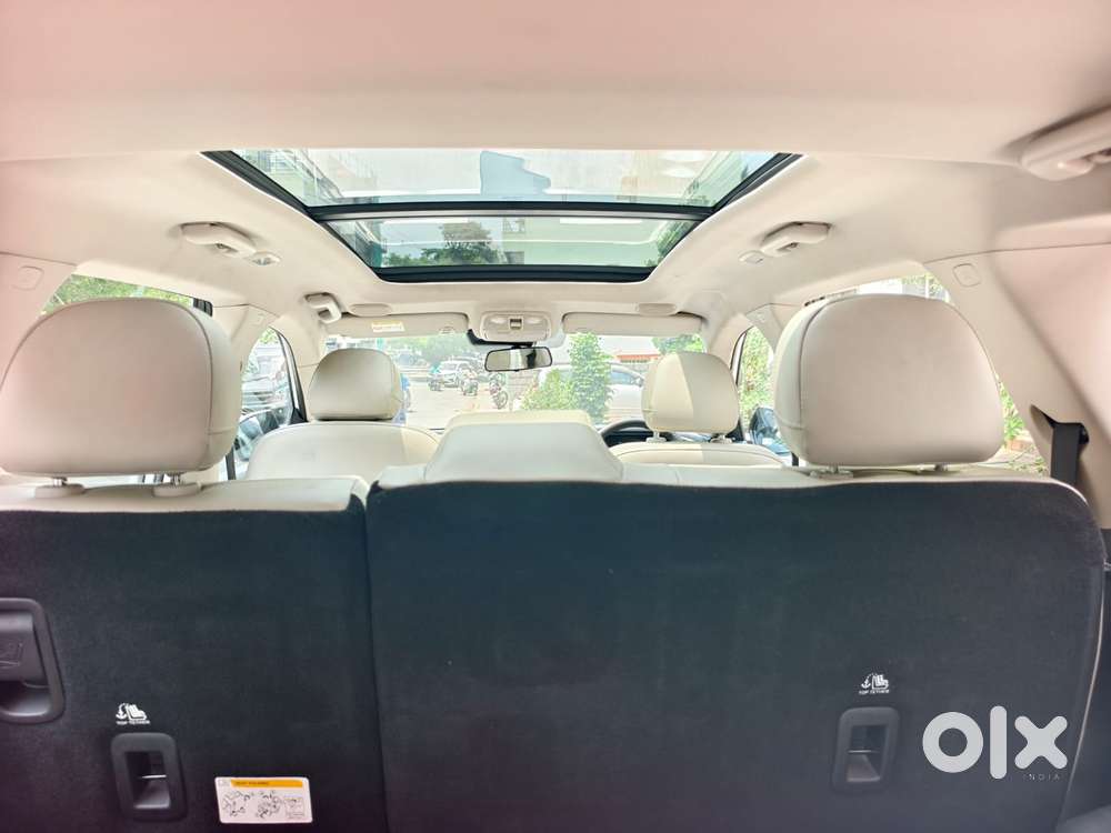 Mahindra Xuv700 2.0 Ax 7 Petrol At Luxury Pack Str, 2024, Petrol