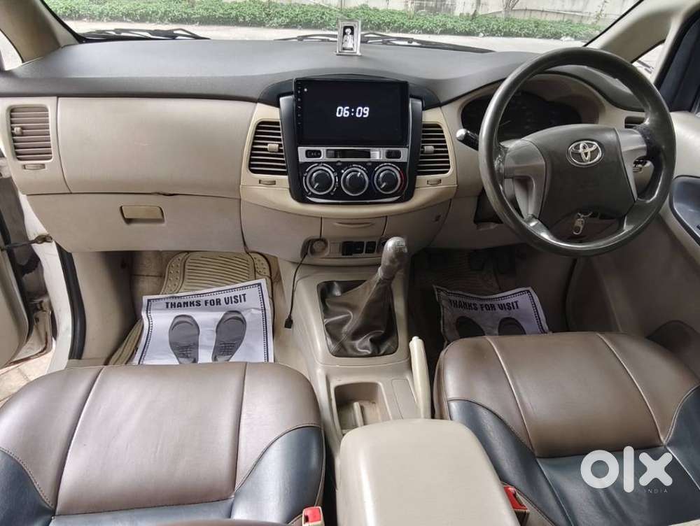 Toyota Innova 2.5 G (diesel) 7 Seater Bs Iv, 2013, Diesel