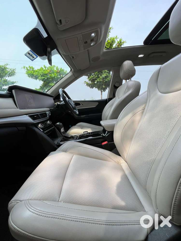 Mahindra Xuv700, 2022, Diesel