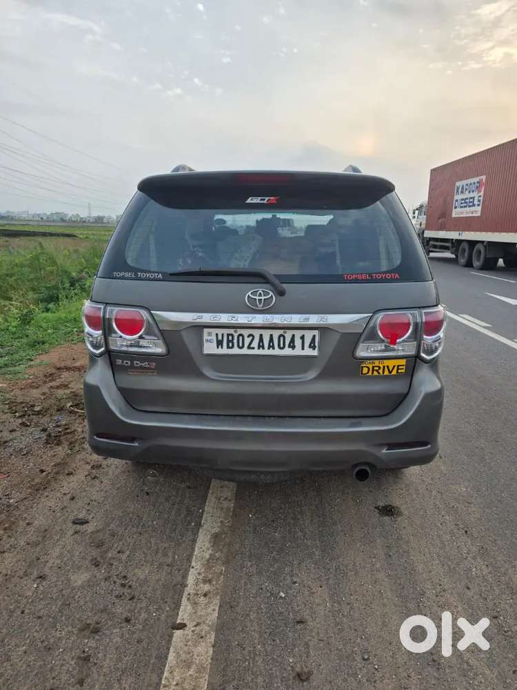 Toyota Fortuner Diesel 2012