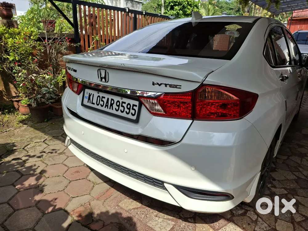 Honda City 1.5 V 2018
