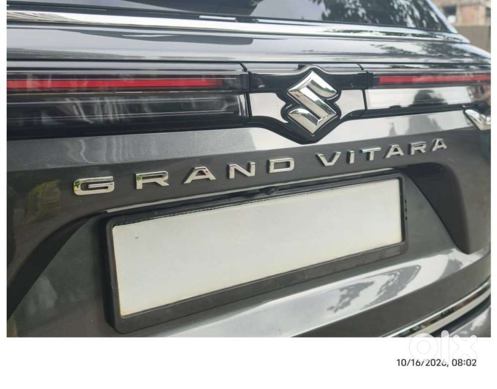 Maruti Suzuki Grand Vitara 1.5 Alpha Plus Intelligent Hybrid Ecvt, 2..