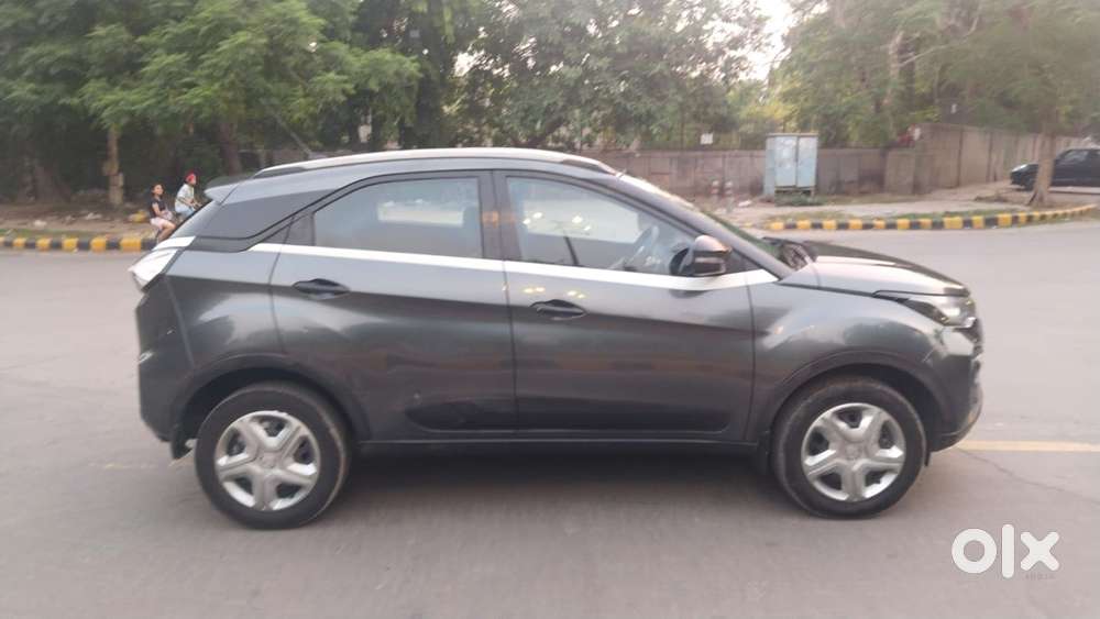 Tata Nexon 1.5 Revotorq Xm (s), 2021, Diesel