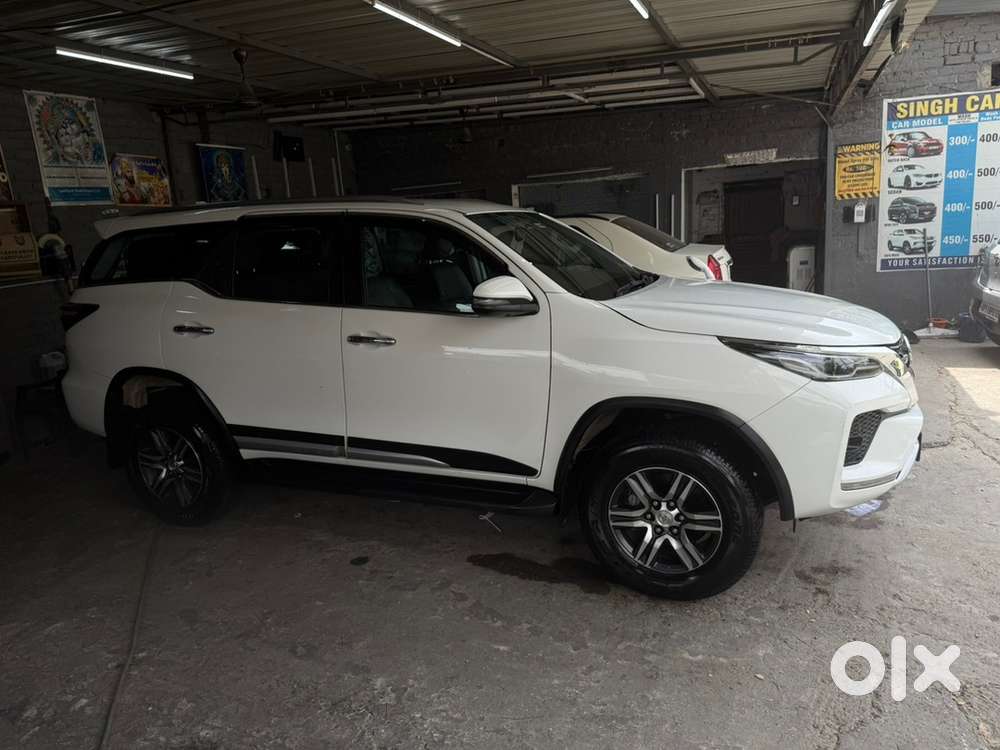 Toyota Fortuner 2022 Diesel Manual