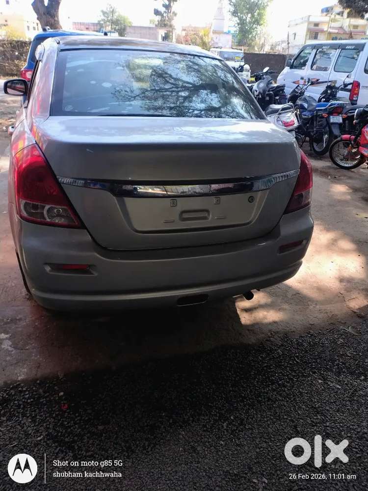 Maruti Suzuki Swift Dzire 2011