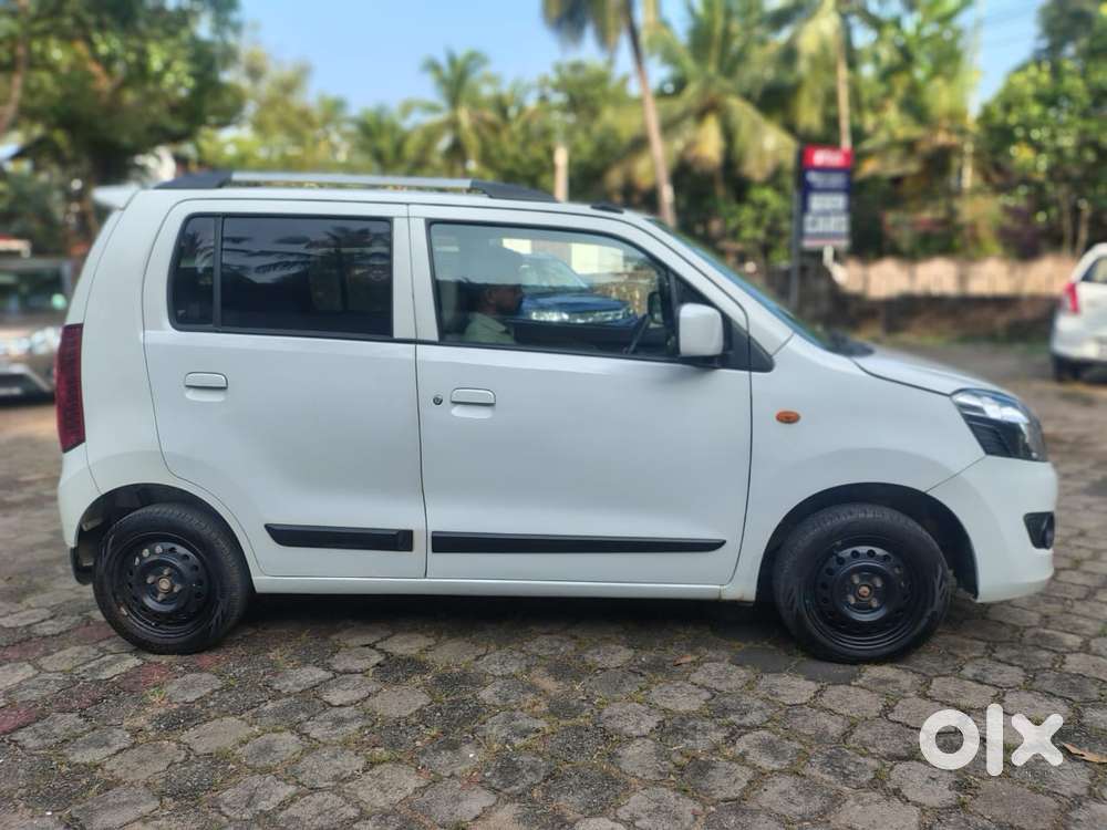 Maruti Suzuki Wagon R 1.0 2015-2019 Vxi Amt, 2016, Petrol