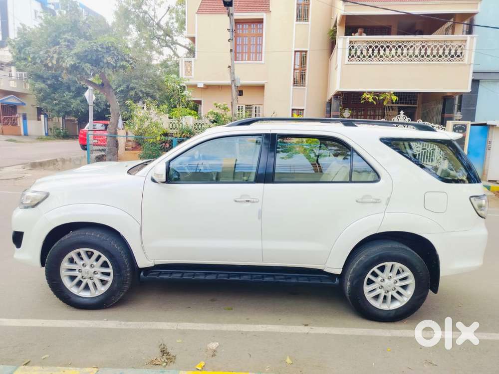 Toyota Fortuner 3.0 4x2 Mt, 2014, Diesel