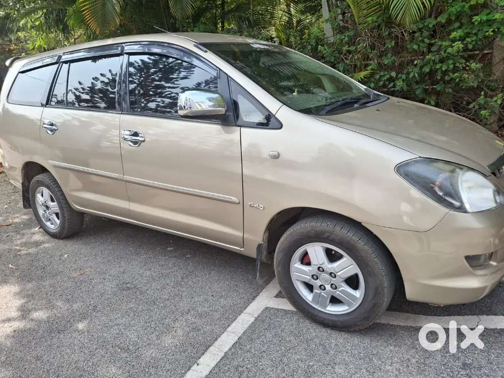 Toyota Innova 2006 4th Owner