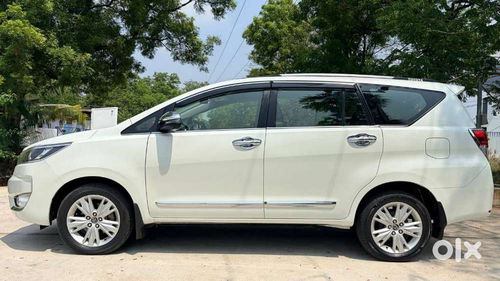 Toyota Innova Crysta 2.4 Z 7 Str, 2020, Diesel