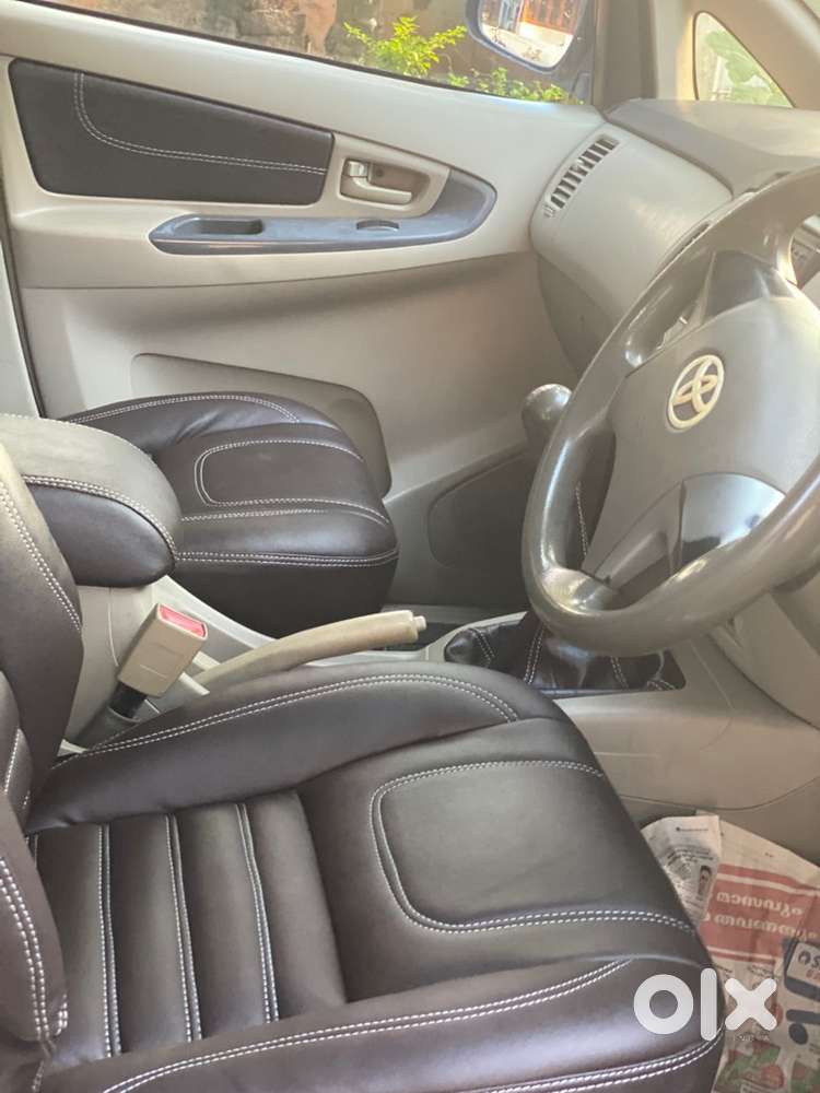 Toyota Innova Diesel 2012