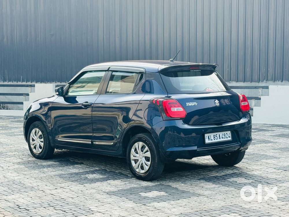 Maruti Suzuki Swift 1.2 Vxi (o), 2022, Petrol