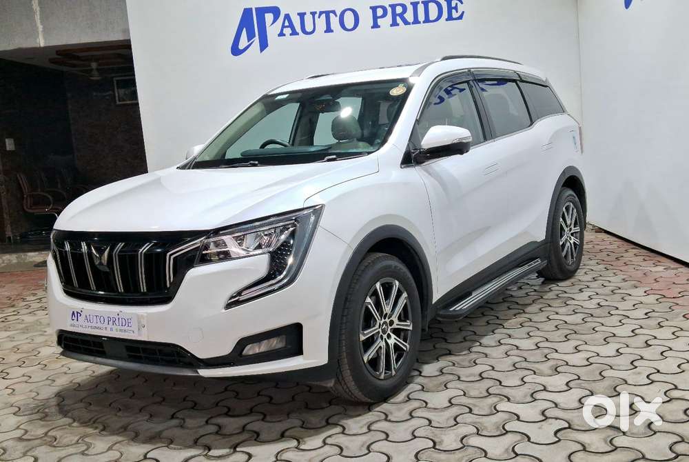 Mahindra Xuv700 Ax7l 6 Str At, 2023, Diesel