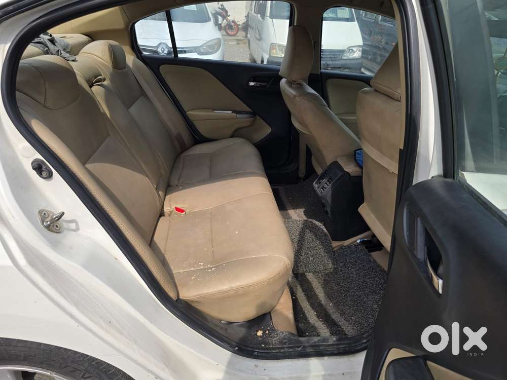 Honda City I-dtec V, 2015, Diesel