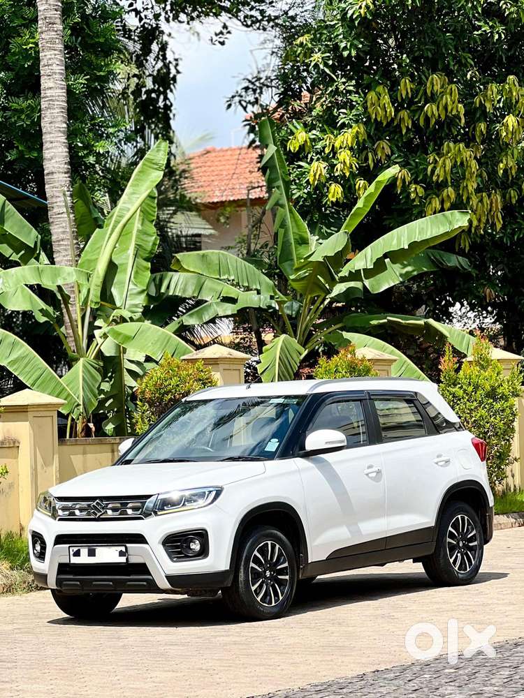 Maruti Suzuki Vitara Brezza Zxi + Mt, 2021, Petrol