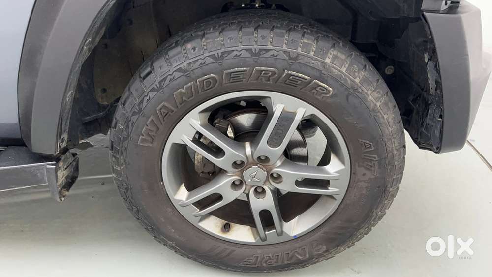 Mahindra Thar Lx Hard Top Petrol At Rwd, 2024, Petrol