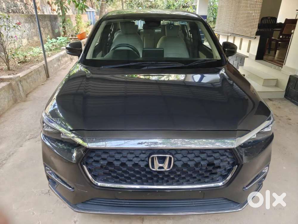 Honda Amaze 2025 Petrol 15000 Km Driven