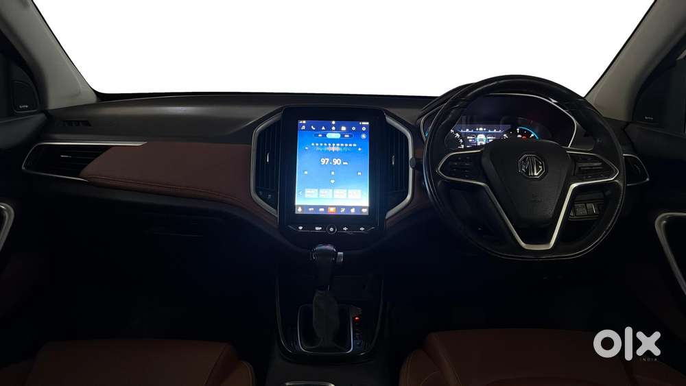 Mg Hector Plus 1.5 Sharp Turbo Cvt 6 Str, 2022, Petrol