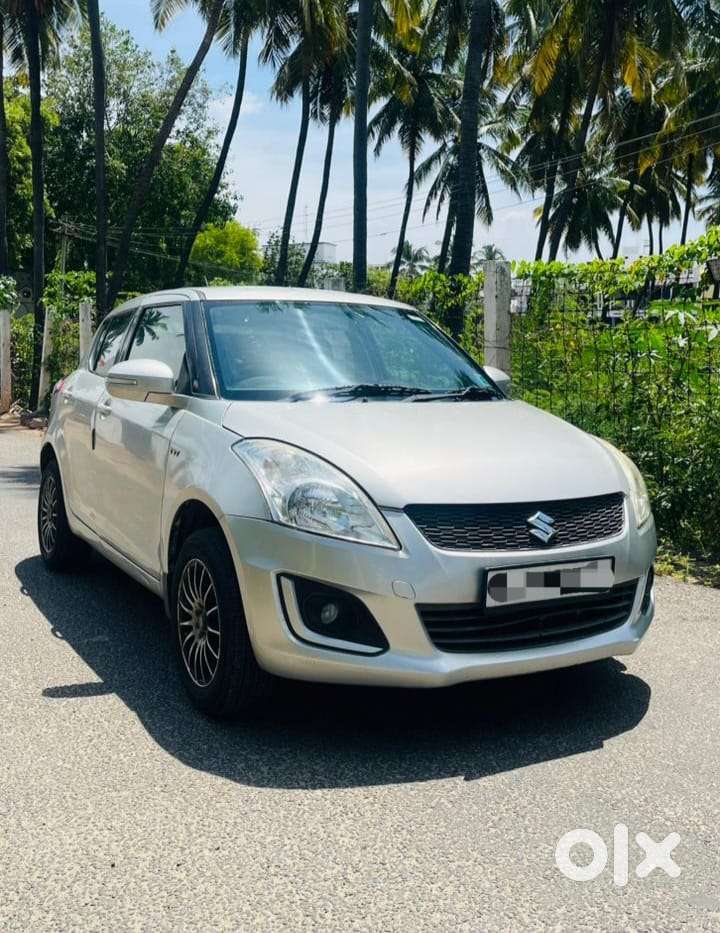 Maruti Suzuki Swift Vxi Abs Bsiv, 2016, Petrol