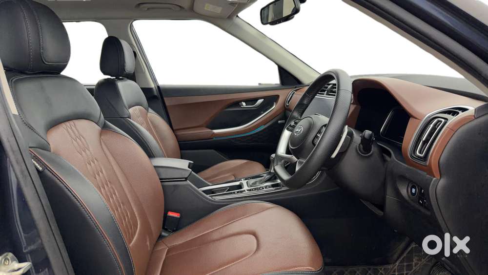 Hyundai Alcazar 2.0 Signature (o) Petrol At 6 Str, 2022, Petrol