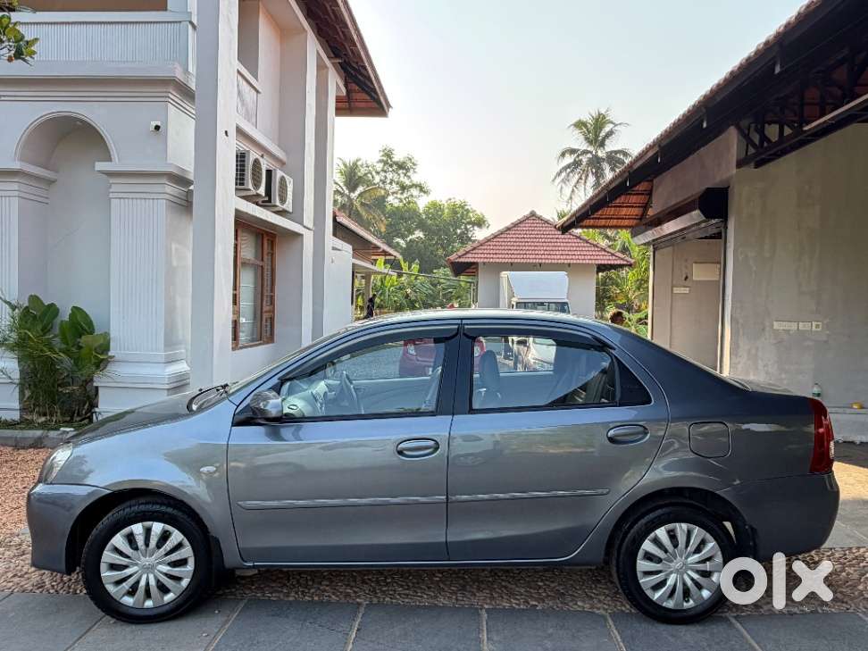 Toyota Etios, 2014, Petrol