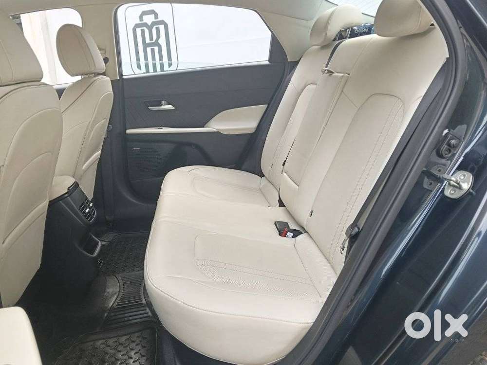 Hyundai Verna Sx (o) 1.5 Vtvt Ivt [2023 - 2026], 2024, Petrol