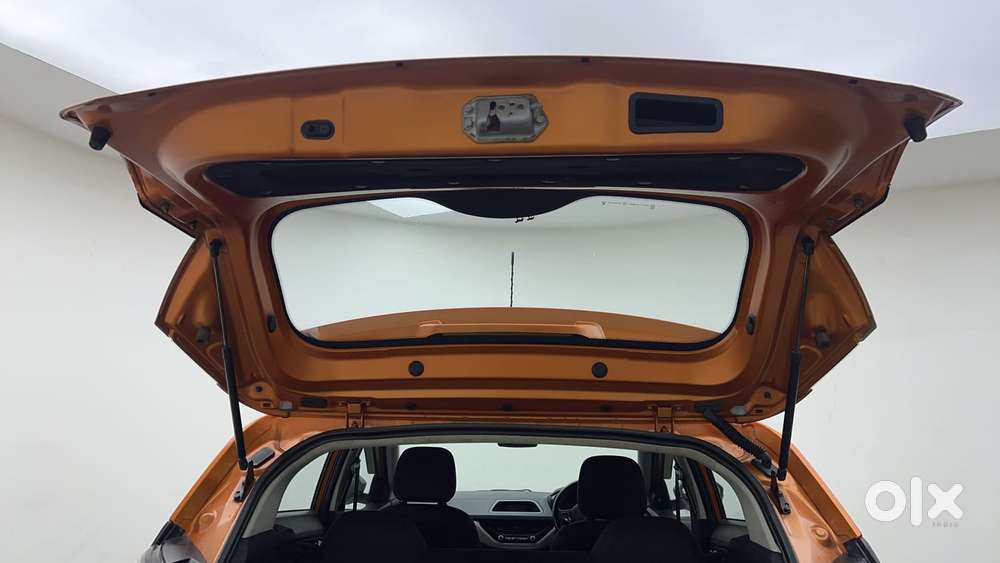 Tata Nexon 1.2 Revotron Xma Amt, 2019, Petrol