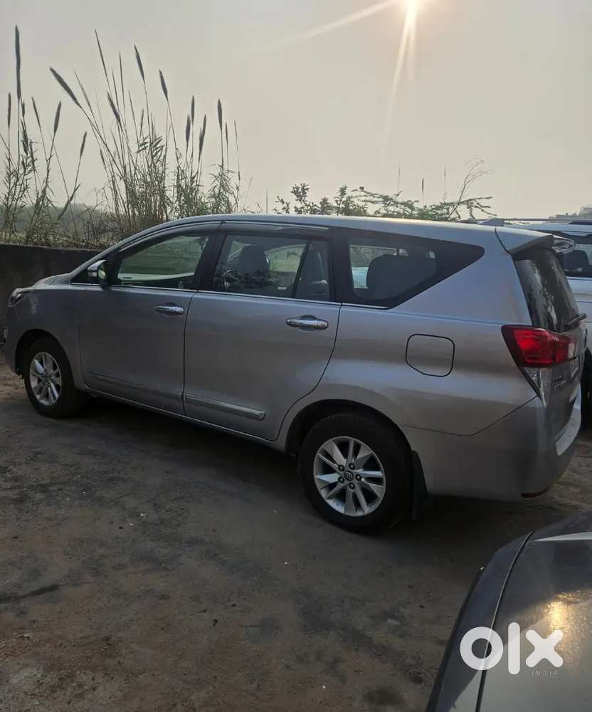 Toyota Innova Crysta 2017