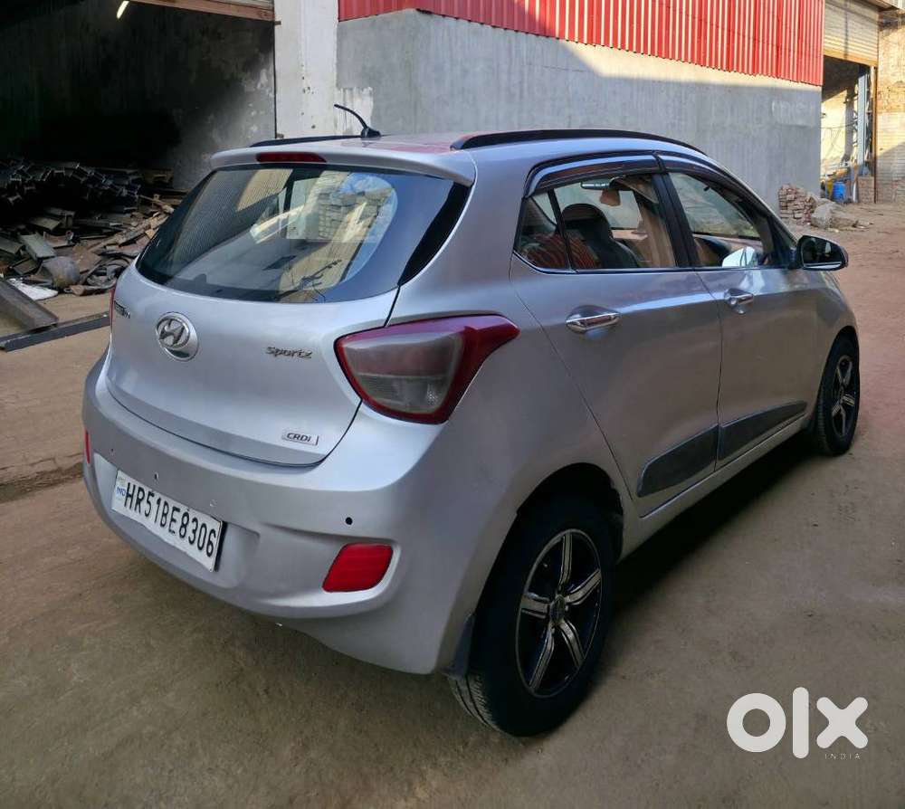 Hyundai Grand I10 1.2 Crdi Sportz Option, 2015, Diesel