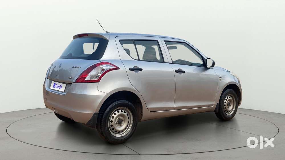 Maruti Suzuki Swift Lxi, 2015, Petrol
