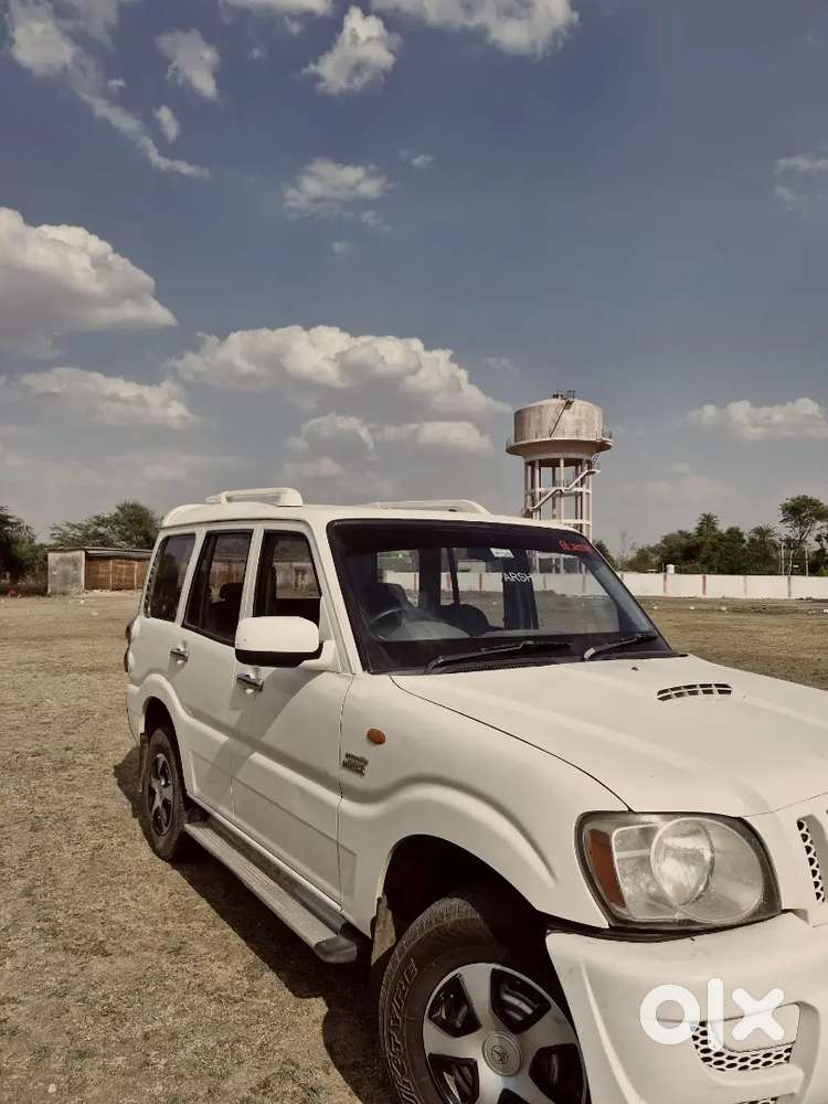 Mahindra Scorpio 2013 Diesel Manual