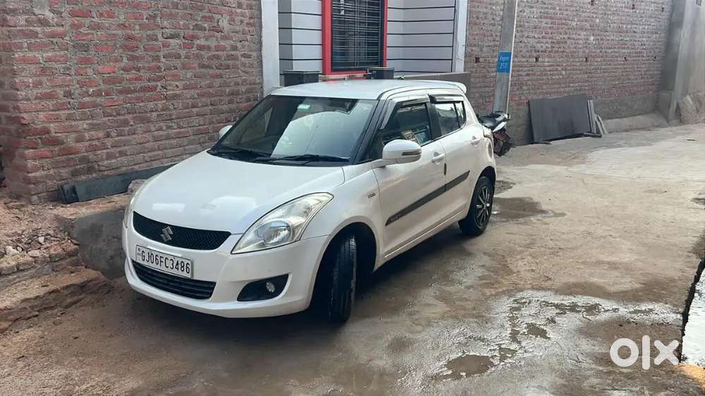 Maruti Suzuki Swift Dzire 2012 Diesel 92000 Km Driven