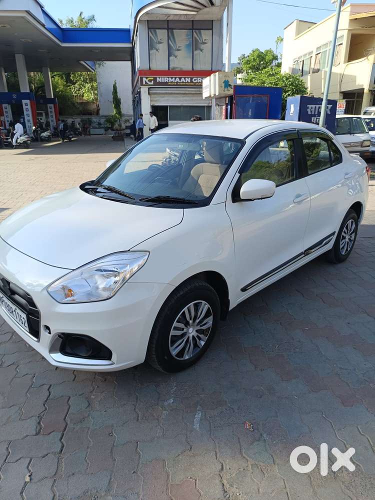 Maruti Suzuki Dzire 1.2 Vxi, 2024, Petrol