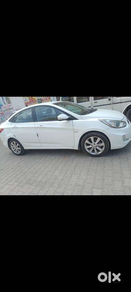 Hyundai Verna Vtvt 1.6 Sx, 2012, Diesel