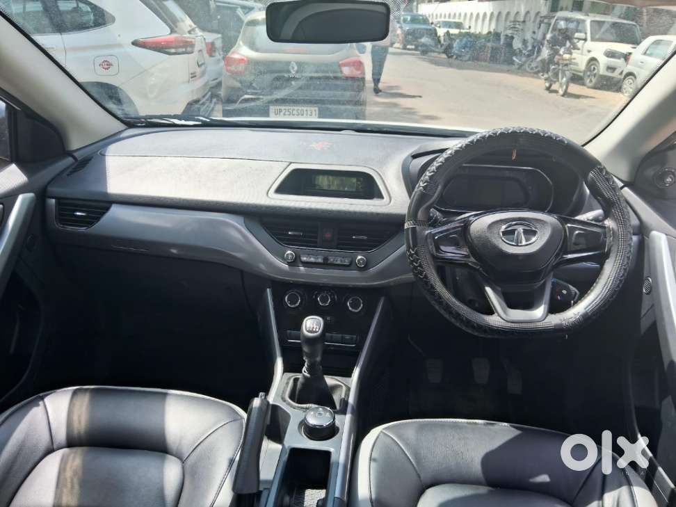 Tata Nexon 1.5 Revotorq Xm (s), 2023, Diesel