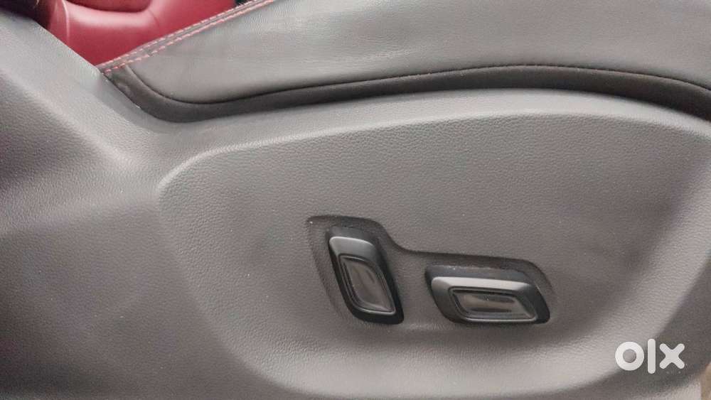 Mg Astor 1.5 Savvy Cvt S Red, 2021, Petrol