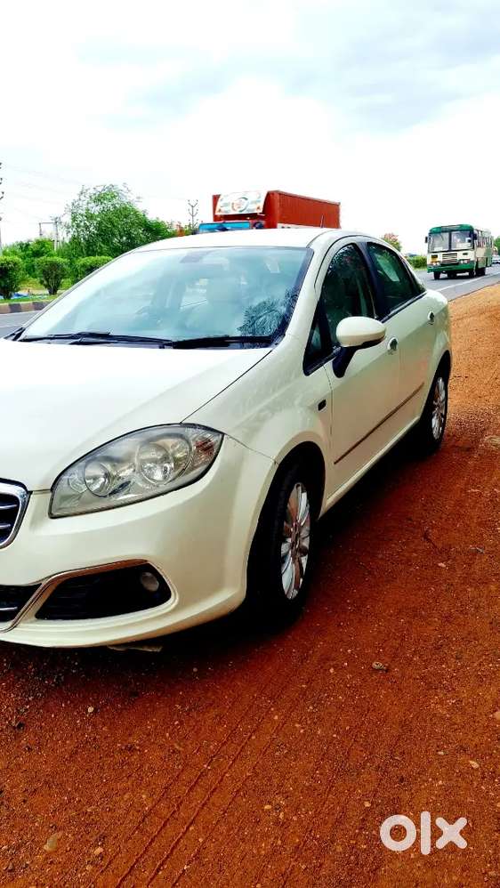 Fiat Linea 2015 Diesel 140000 Km Driven