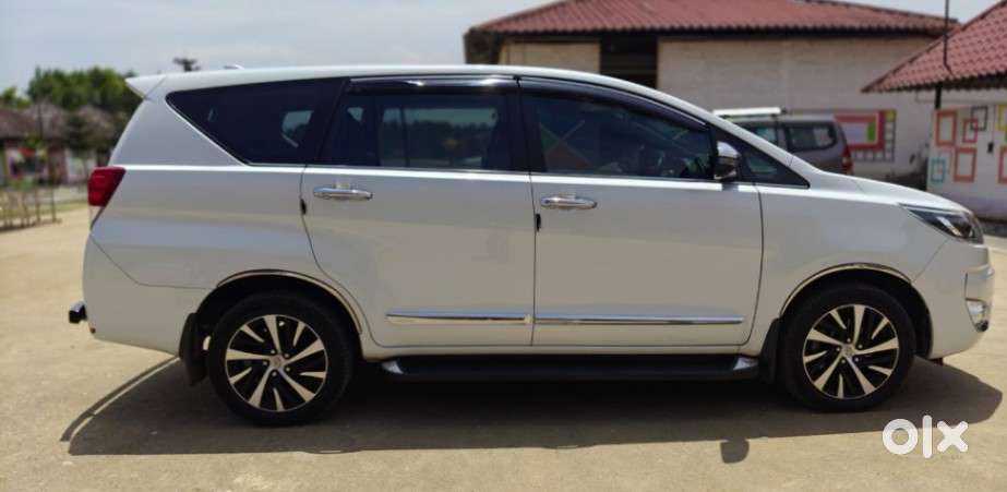 Toyota Innova Crysta, 2023, Diesel