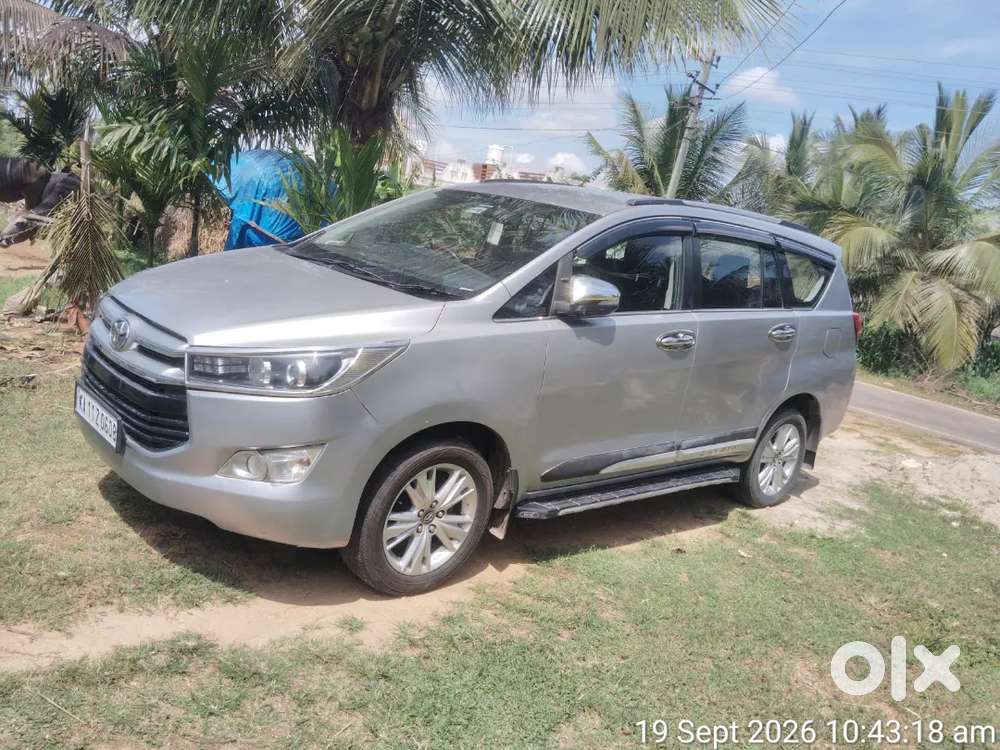 Toyota Innova Crysta Diesel 2016