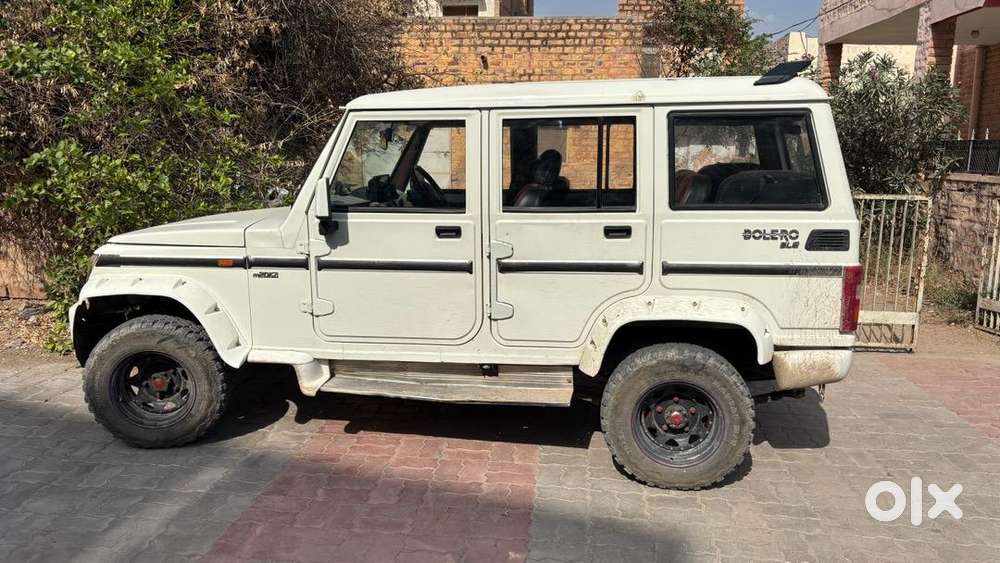 Mahindra Bolero 2015 Diesel Well Maintained