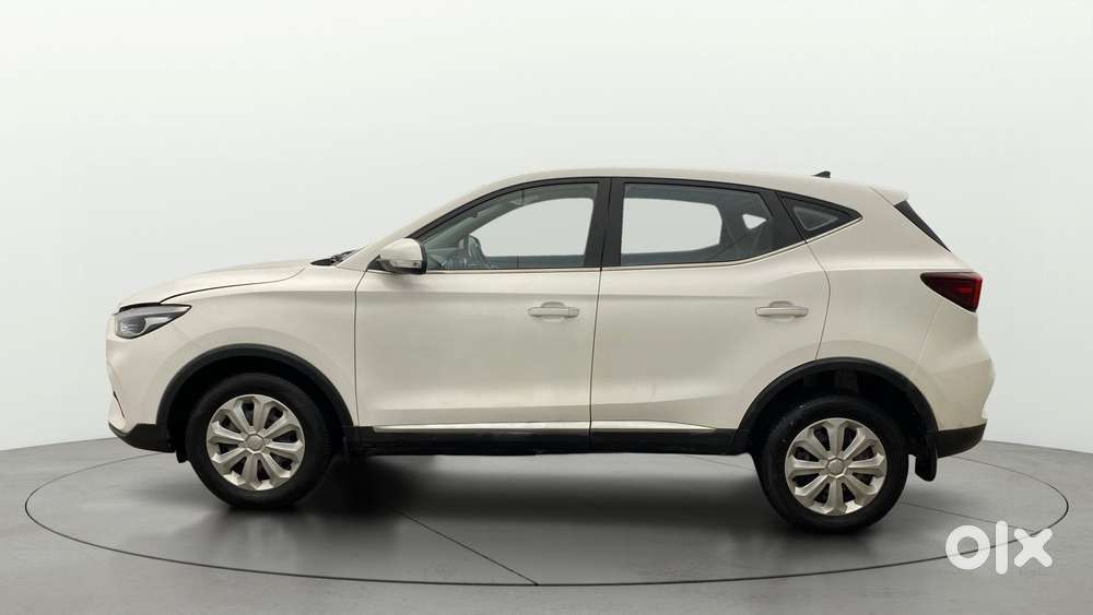 Mg Astor Select 1.5 Mt (ivory), 2024, Petrol