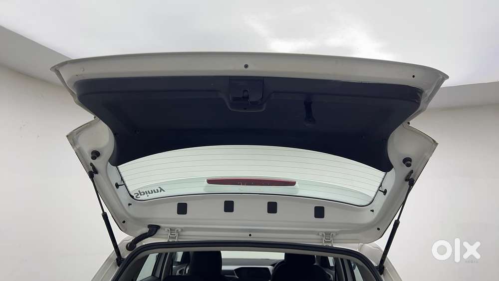 Volkswagen Taigun 1.0 Tsi Highline At, 2022, Petrol
