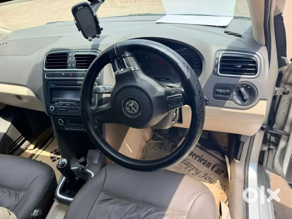 Volkswagen Vento Diesel Highline 2011