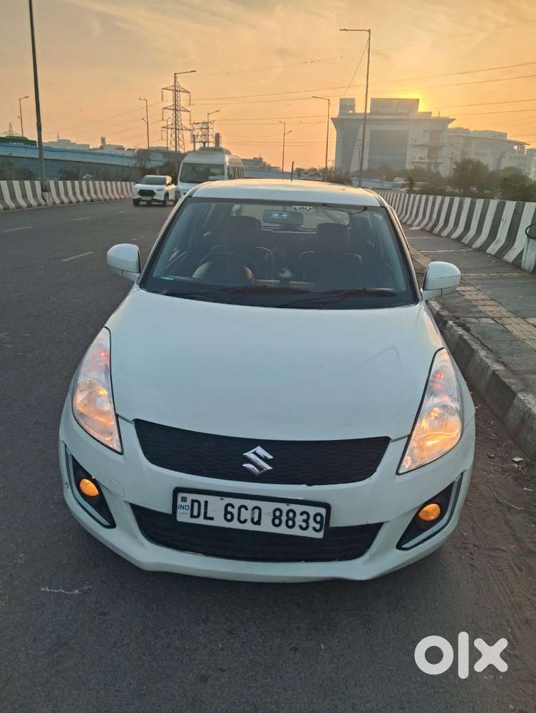 Maruti Suzuki Swift Lxi Optional-o, 2017, Petrol